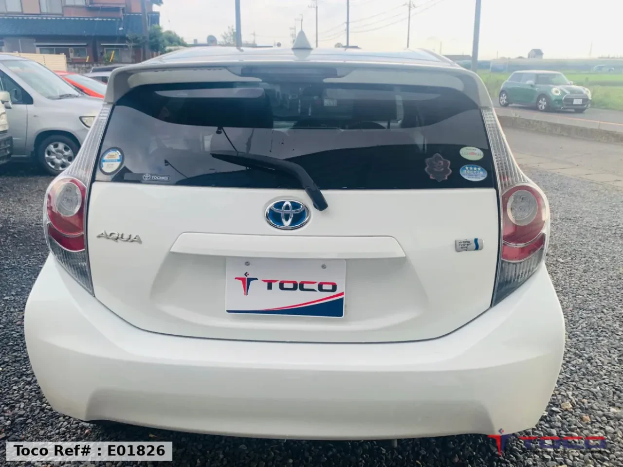 2012 TOYOTA AQUA — photo 8