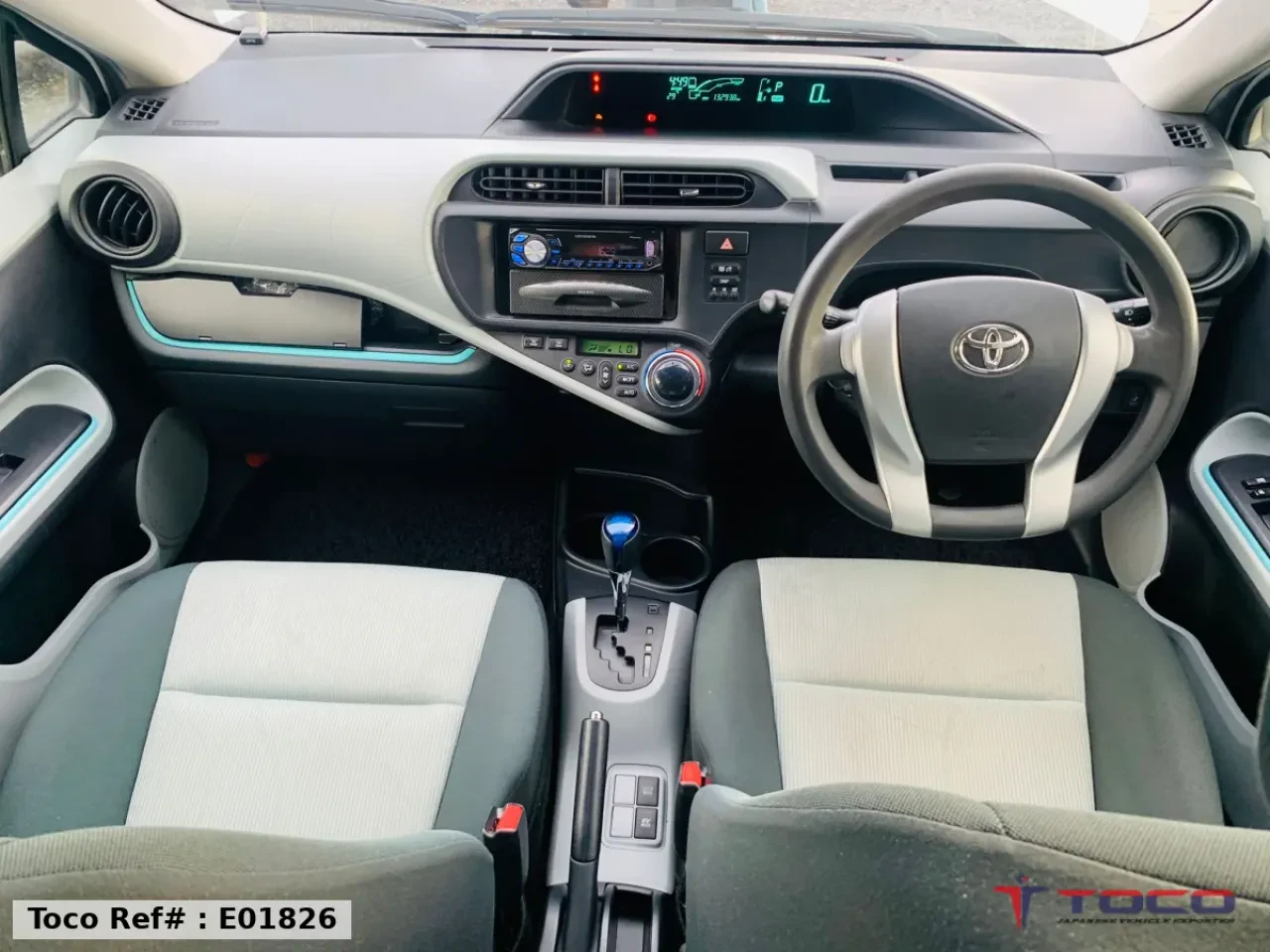 2012 TOYOTA AQUA — photo 10