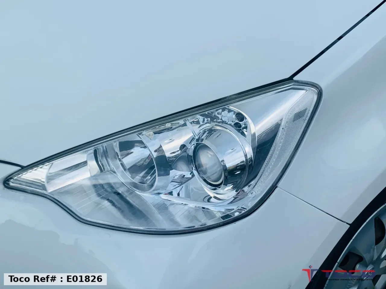 2012 TOYOTA AQUA — photo 26