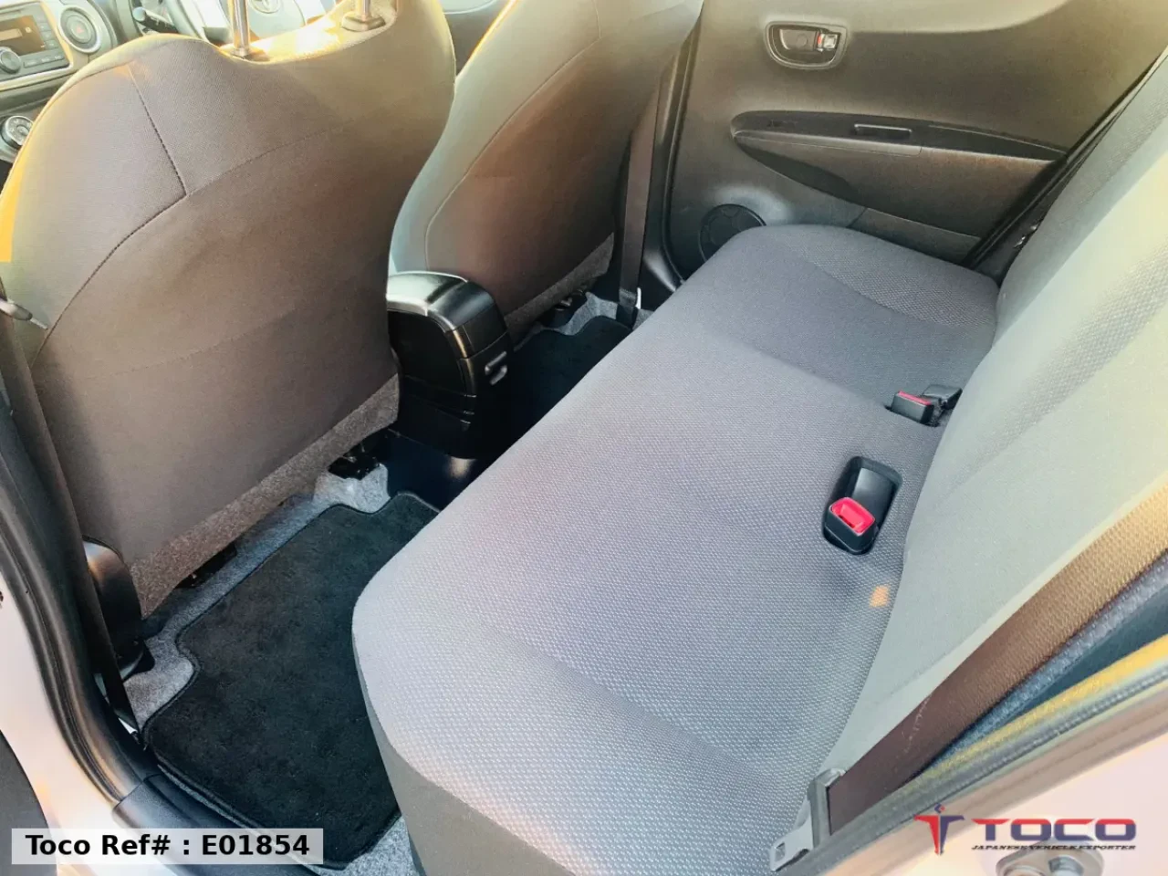 2013 TOYOTA VITZ — photo 15