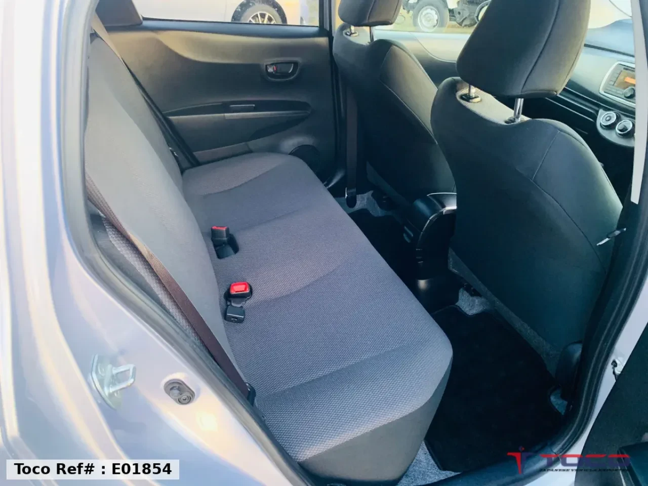 2013 TOYOTA VITZ — photo 14