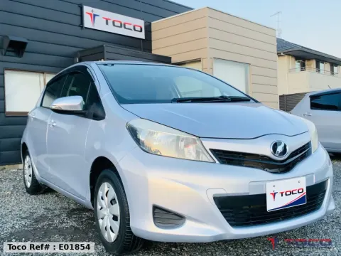 2013 TOYOTA VITZ