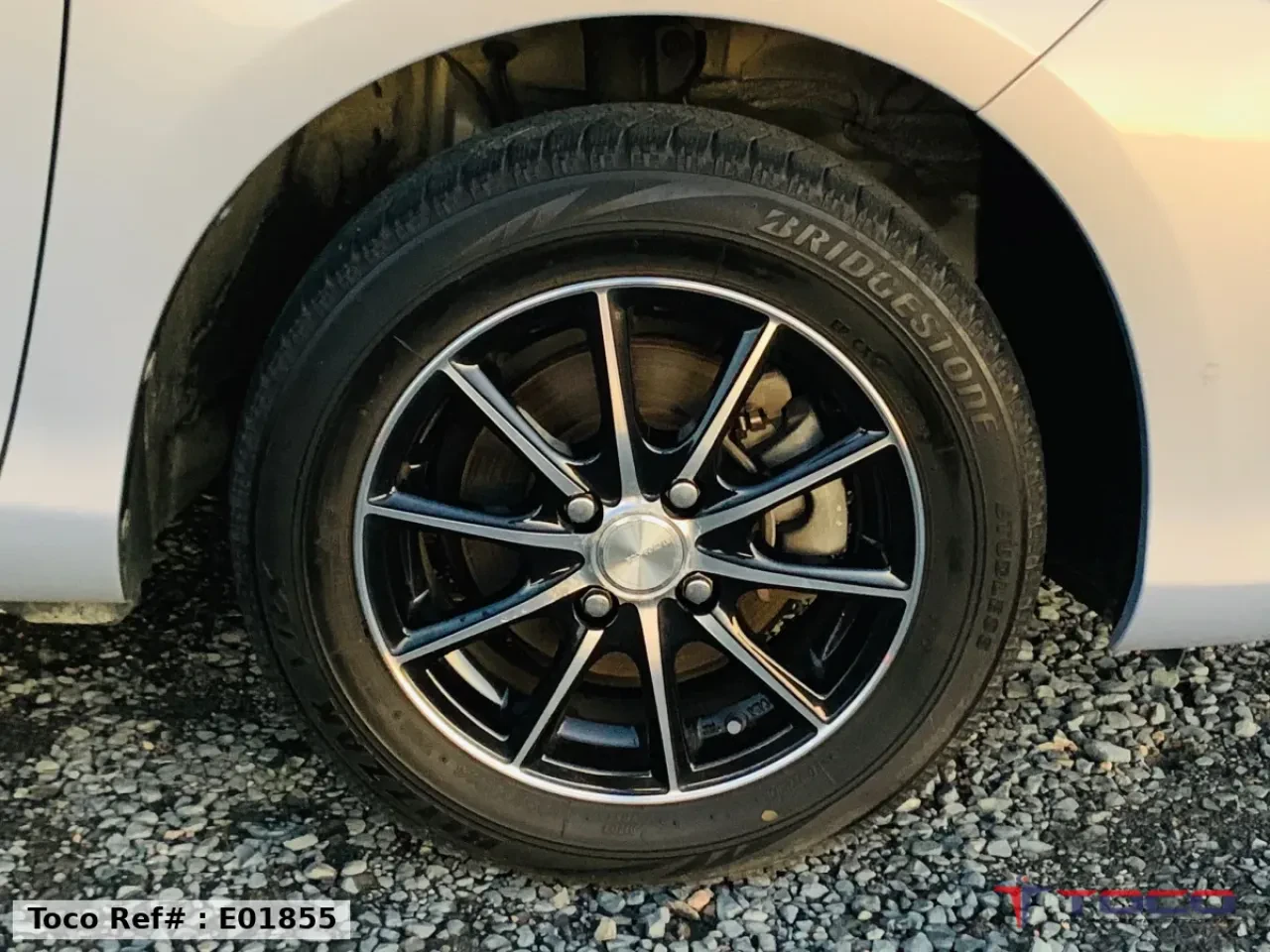 2012 TOYOTA VITZ — photo 30