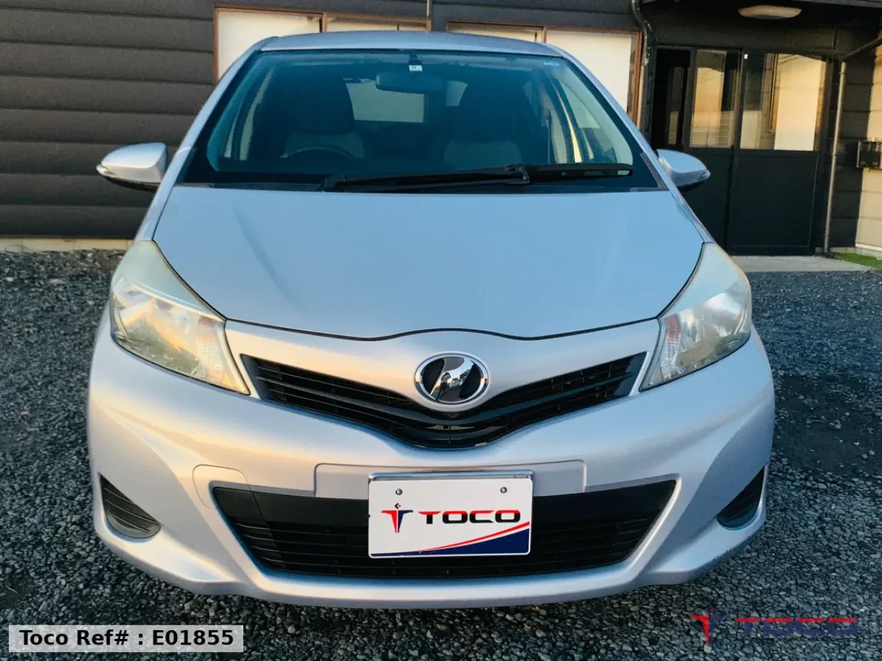 2012 TOYOTA VITZ — photo 7