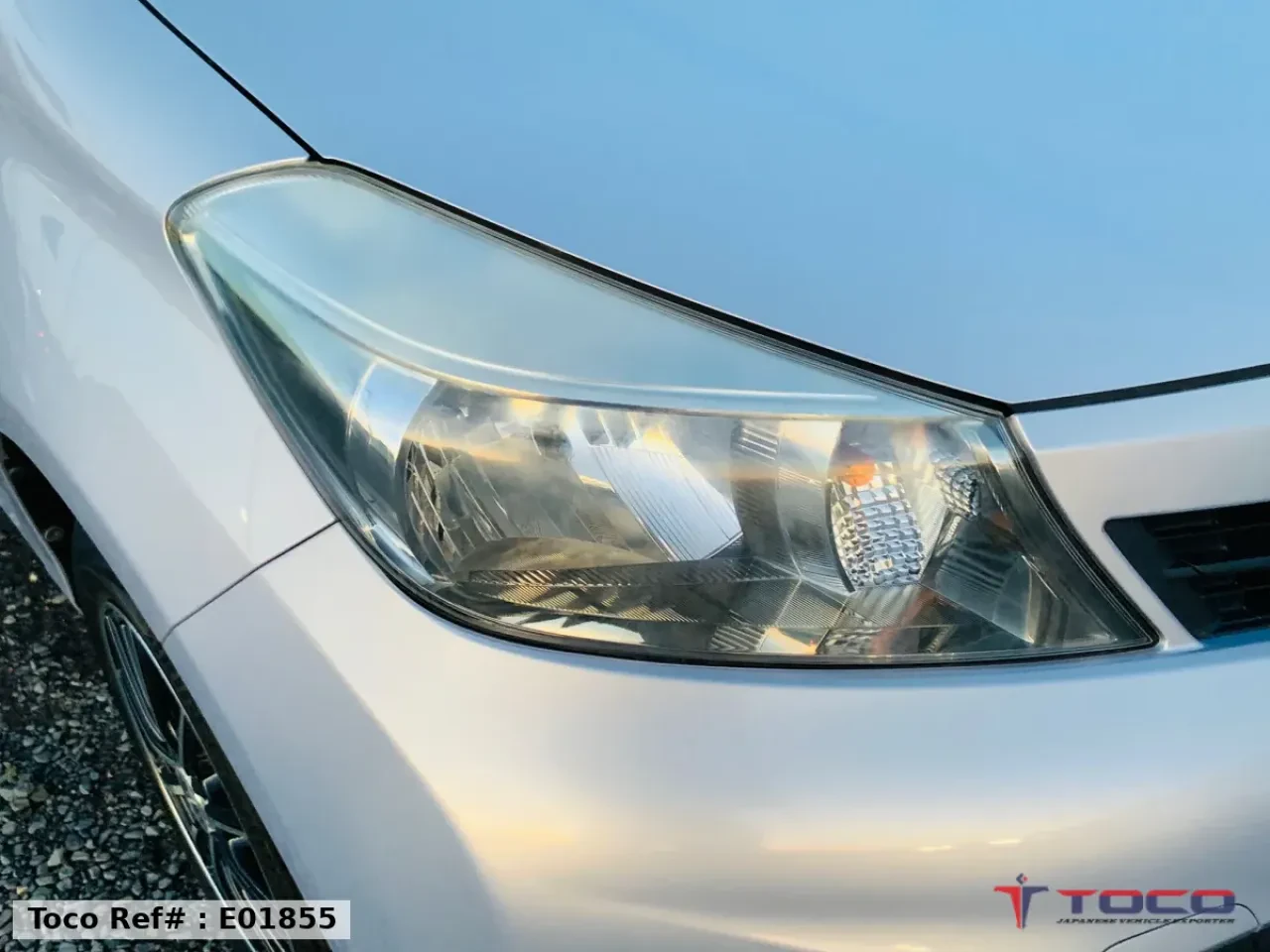 2012 TOYOTA VITZ — photo 25