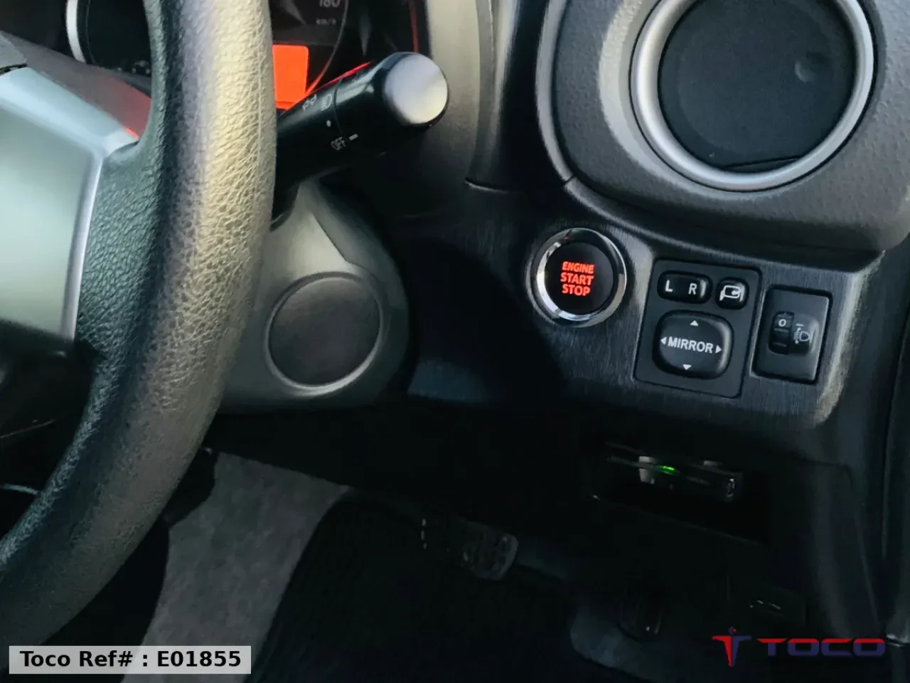 2012 TOYOTA VITZ — photo 19