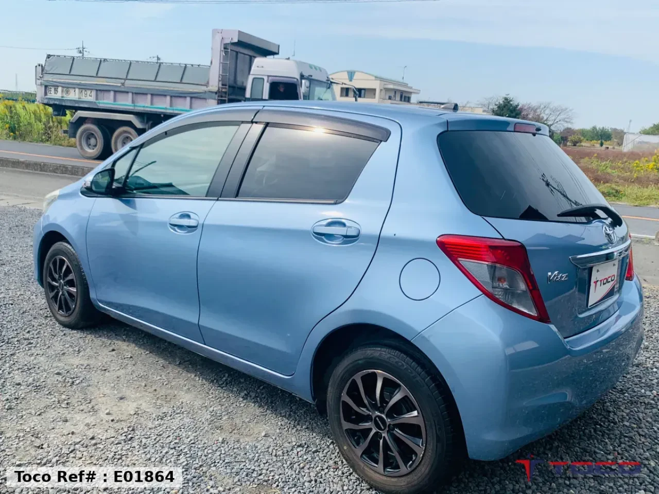 2011 TOYOTA VITZ — photo 6