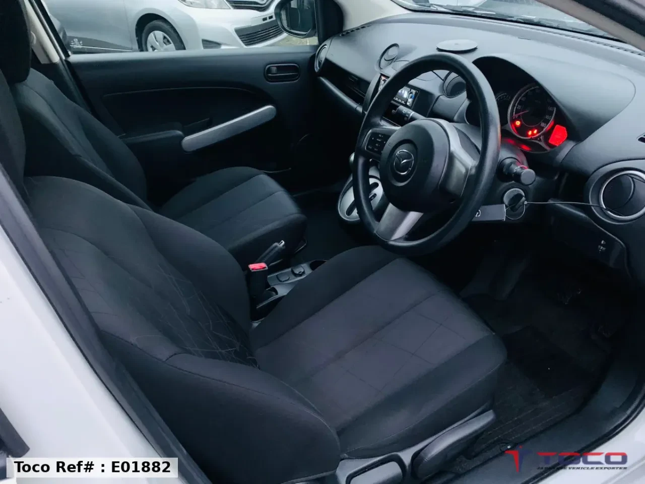 2011 MAZDA DEMIO — photo 11