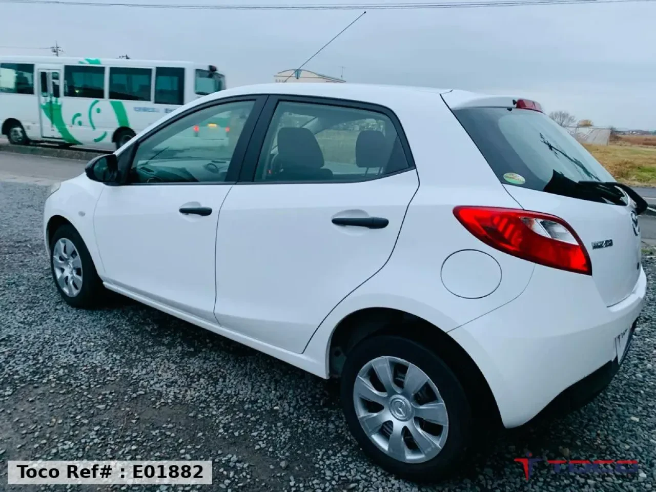 2011 MAZDA DEMIO — photo 6
