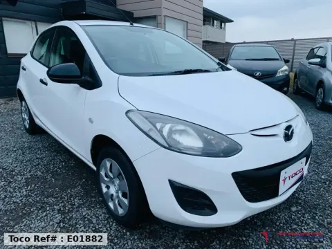 2011 MAZDA DEMIO