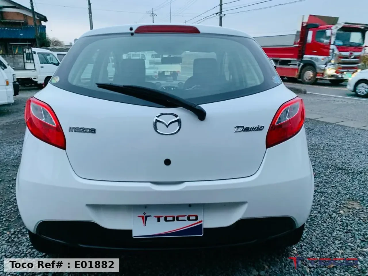 2011 MAZDA DEMIO — photo 8