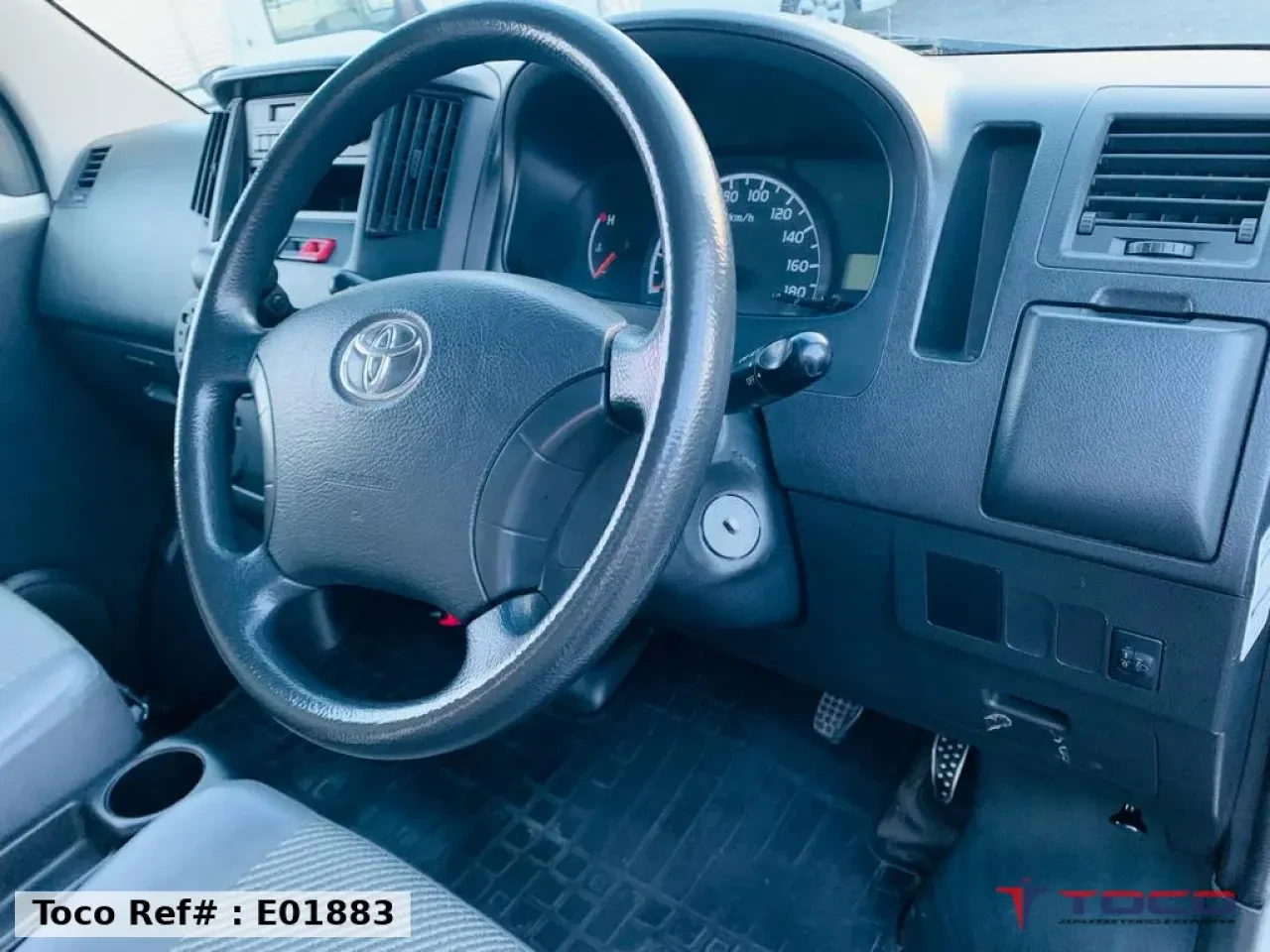 2009 TOYOTA TOWN ACE — photo 15