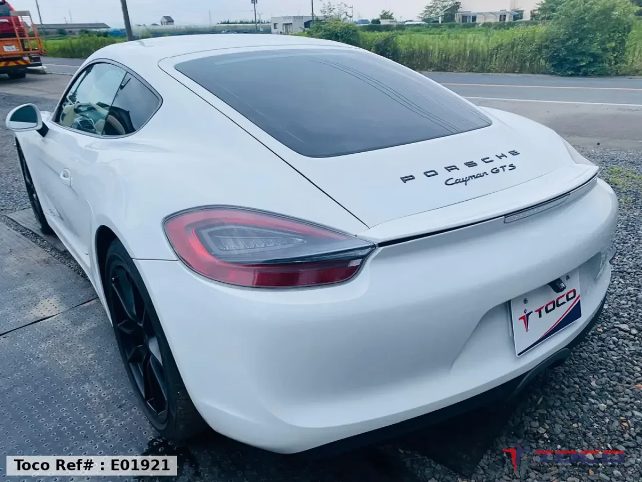 2015 Porsche Cayman GTS — photo 6