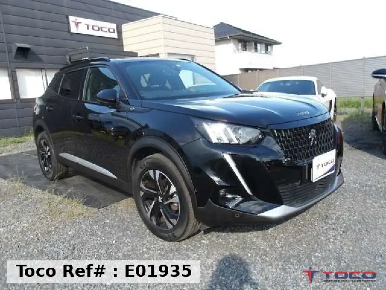 2021 PEUGEOT 2008 — photo 2
