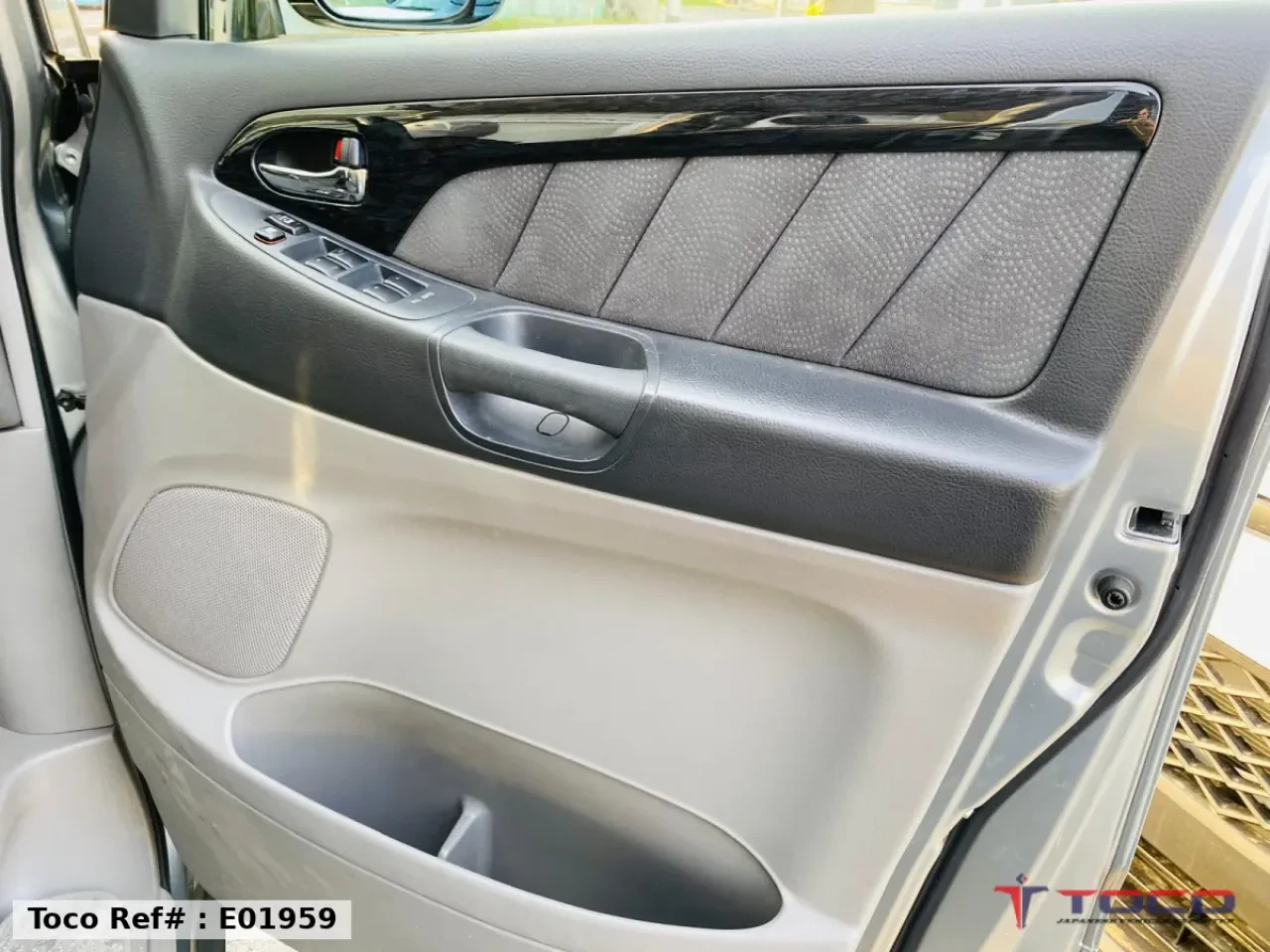 2006 TOYOTA ALPHARD — photo 15