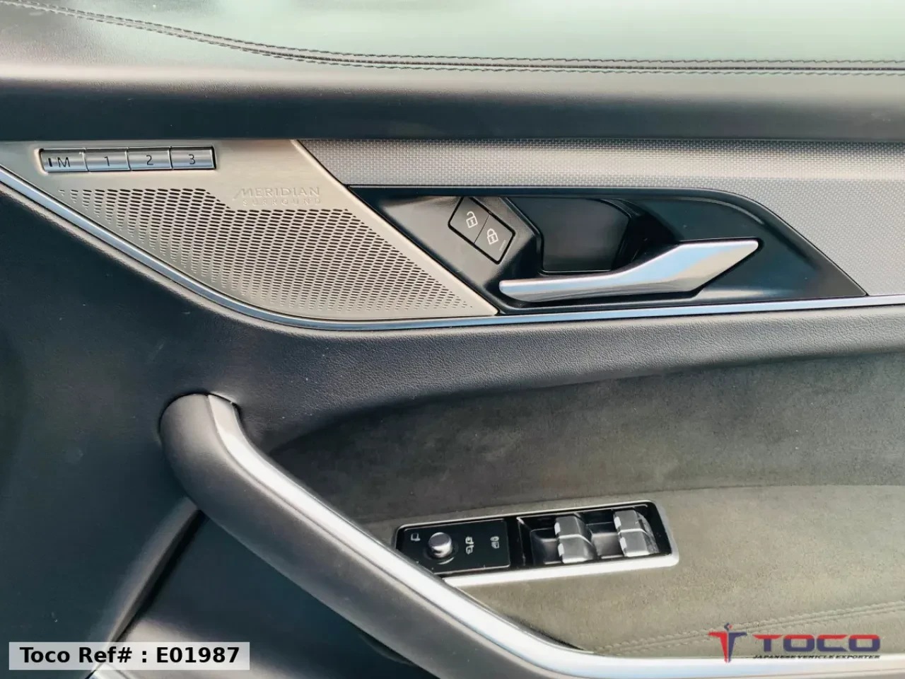 2022 - JAGUAR F PACE — photo 38