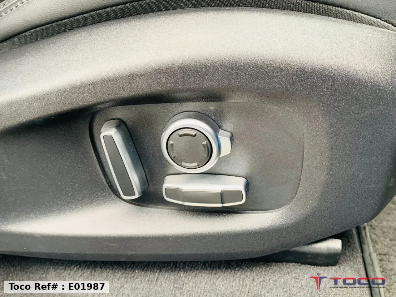 2022 - JAGUAR F PACE — photo 30