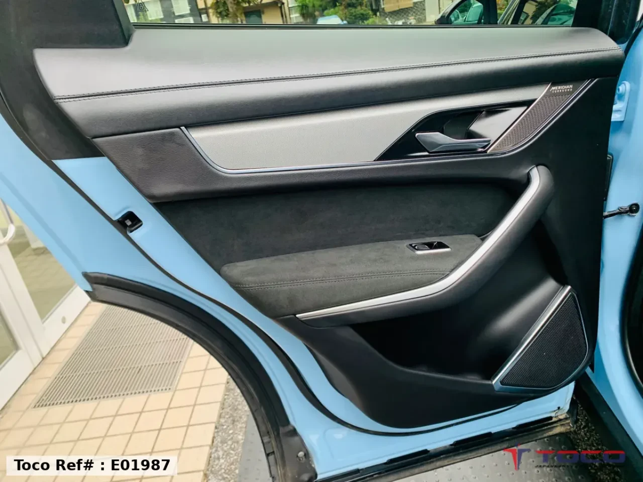 2022 - JAGUAR F PACE — photo 34