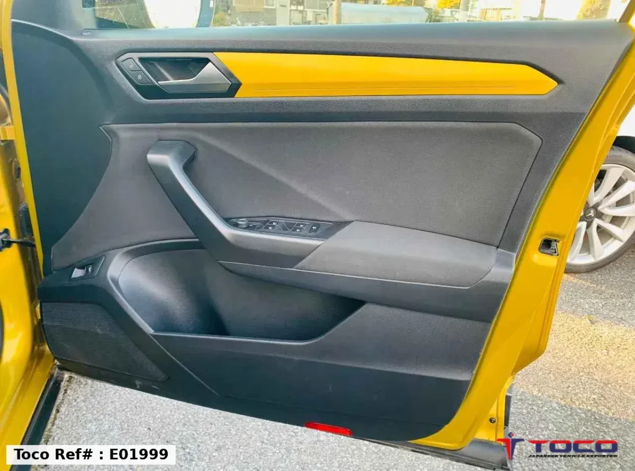 2021 Volkswagen T-Roc — photo 14