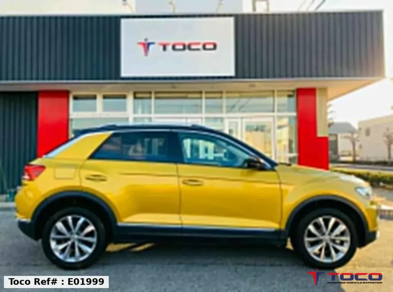 2021 Volkswagen T-Roc — photo 3