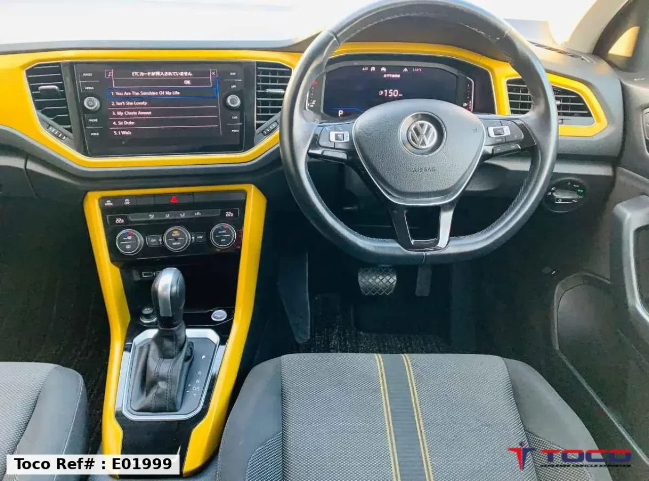 2021 Volkswagen T-Roc — photo 24