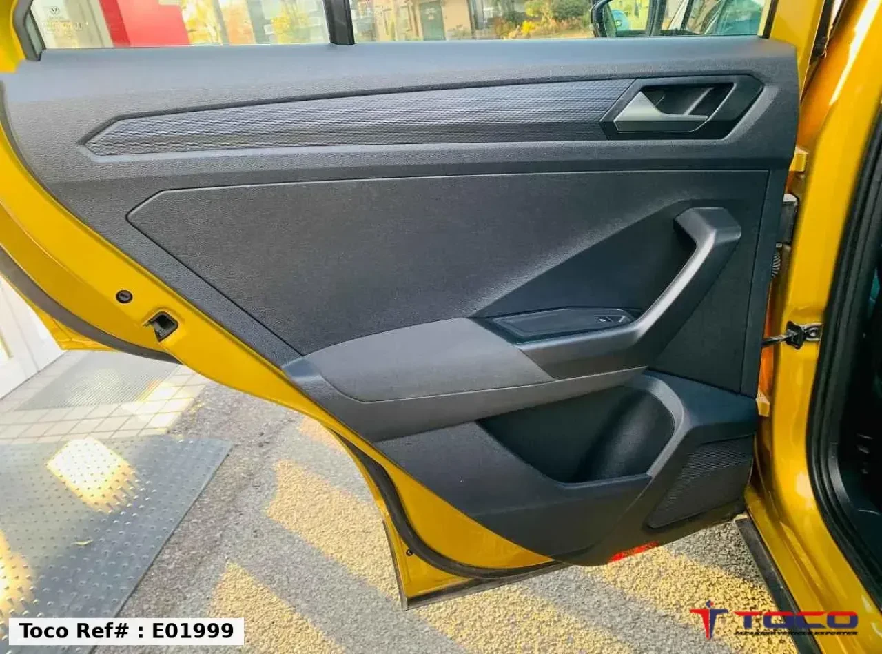 2021 Volkswagen T-Roc — photo 20