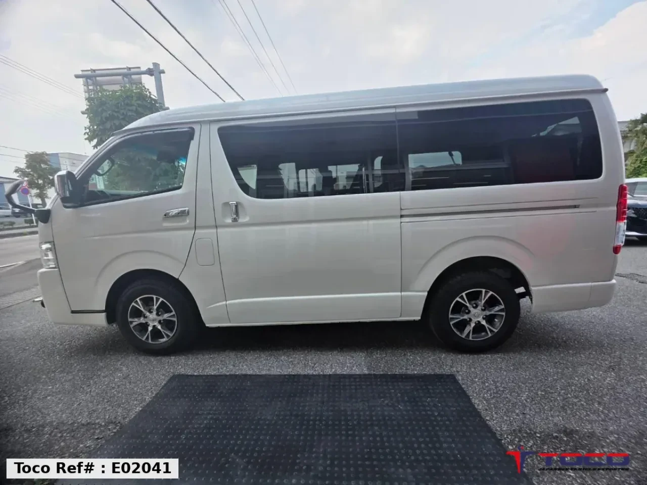 2021 TOYOTA HIACE WAGON — photo 4