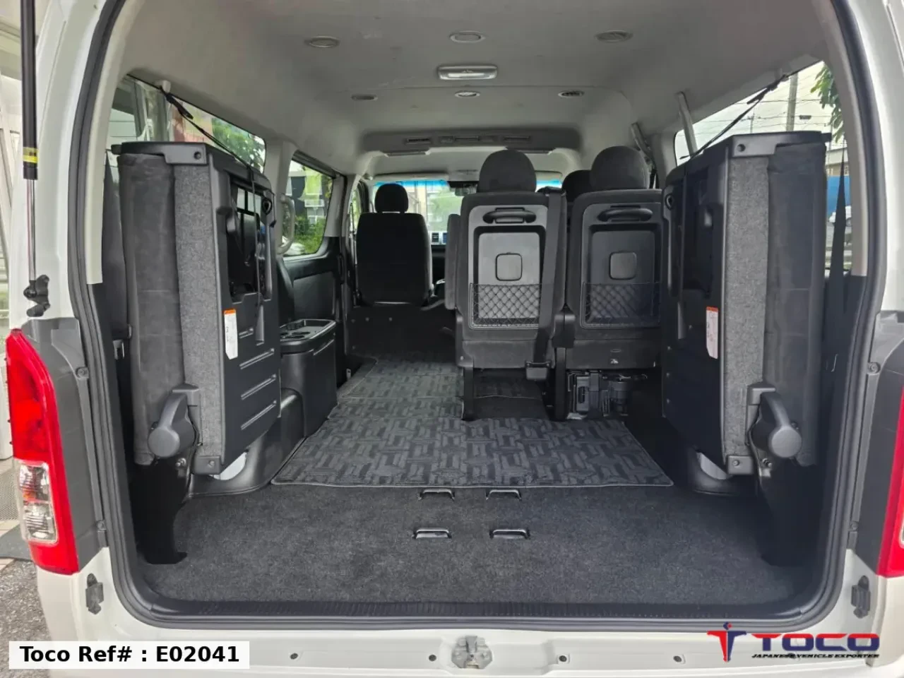 2021 TOYOTA HIACE WAGON — photo 10
