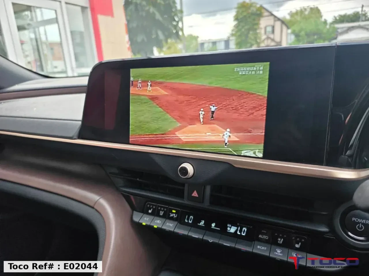 2023 TOYOTA CROWN HYBRID — photo 18