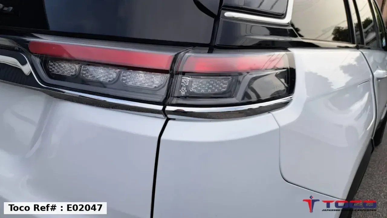 2024 JEEP Commander Limited — photo 35