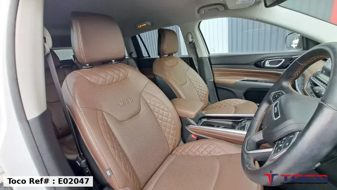 2024 JEEP Commander Limited — photo 18