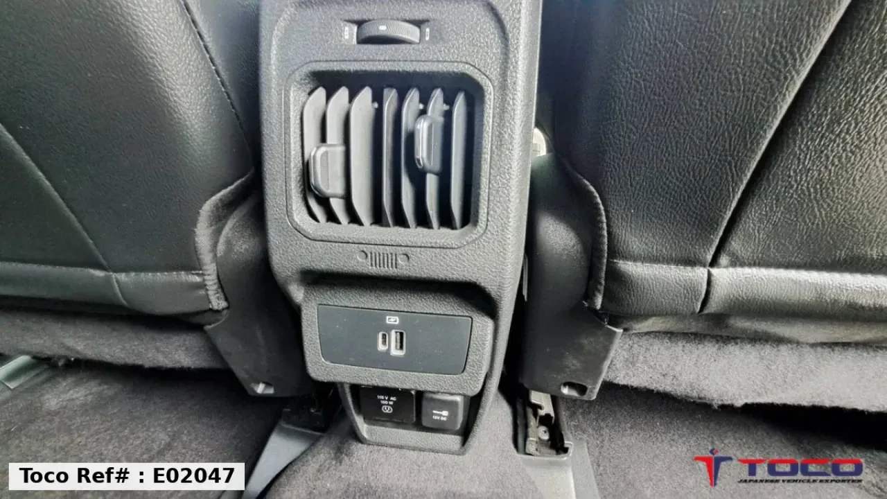 2024 JEEP Commander Limited — photo 10