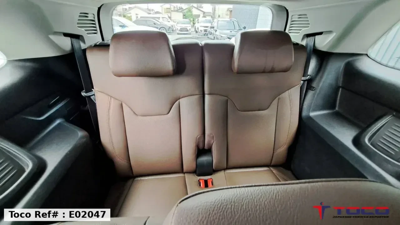 2024 JEEP Commander Limited — photo 11