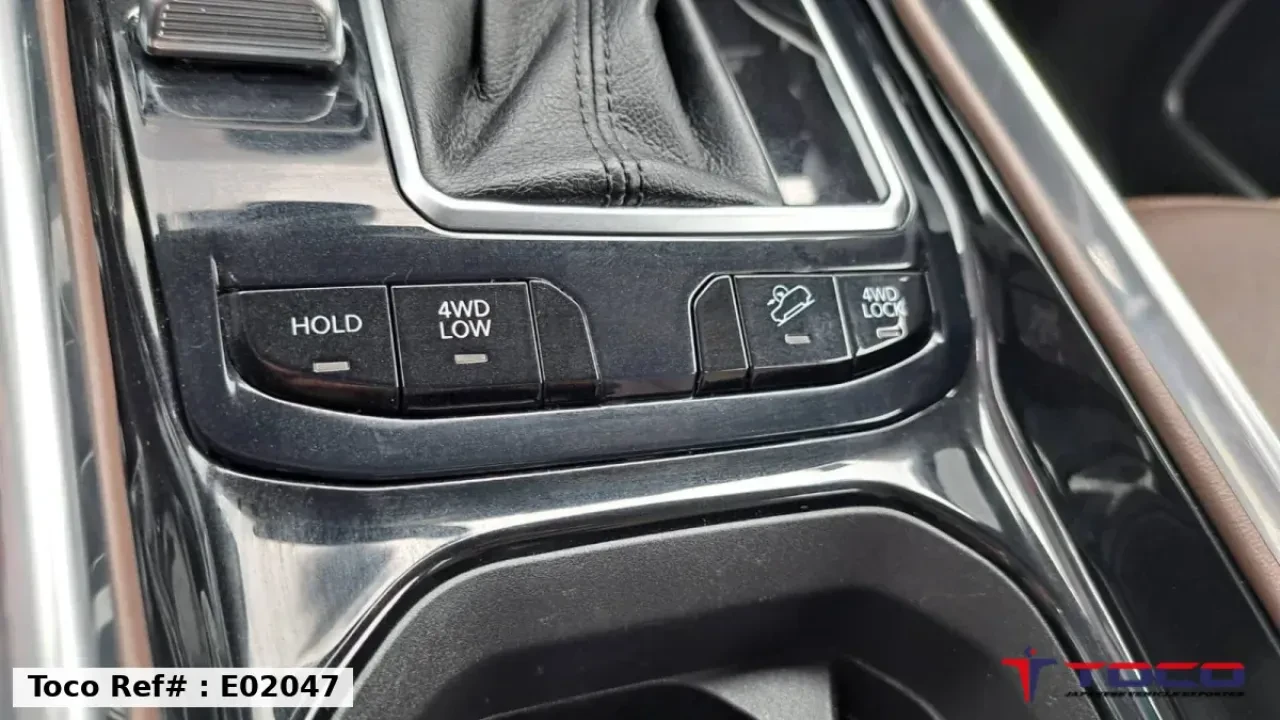 2024 JEEP Commander Limited — photo 12