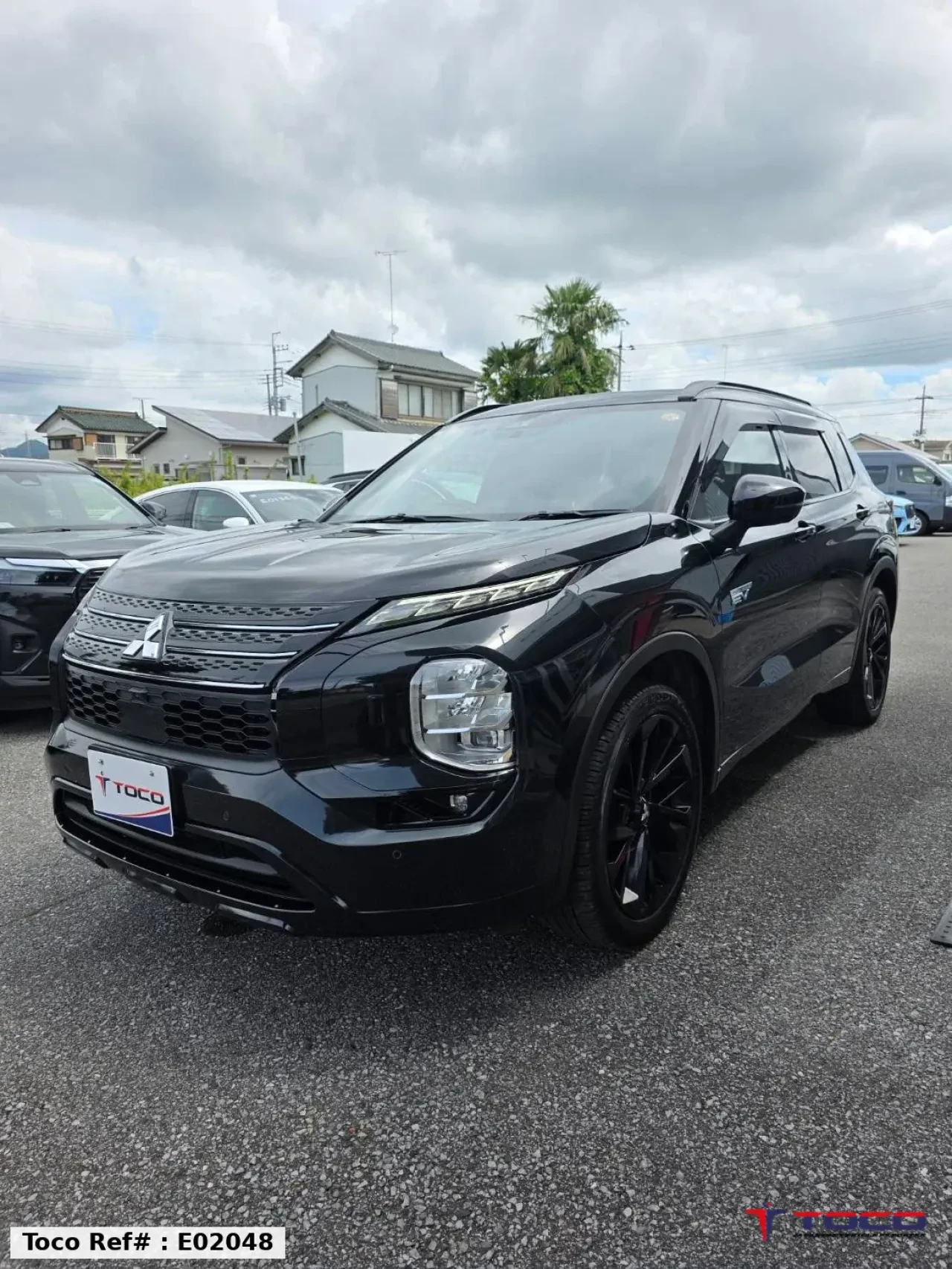 2024 MITSUBISHI OUTLANDER — photo 2
