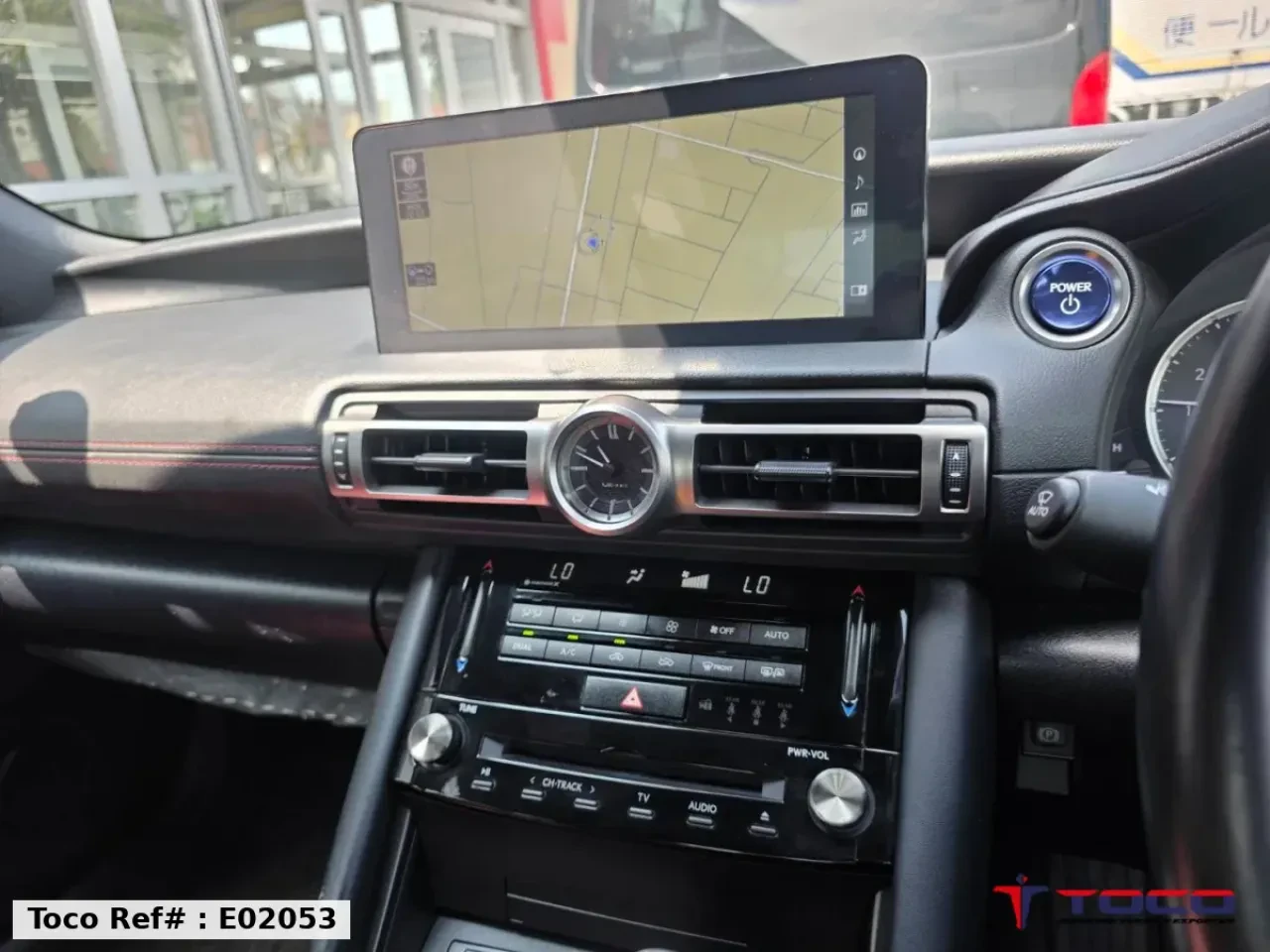 2022 LEXUS IS — photo 21