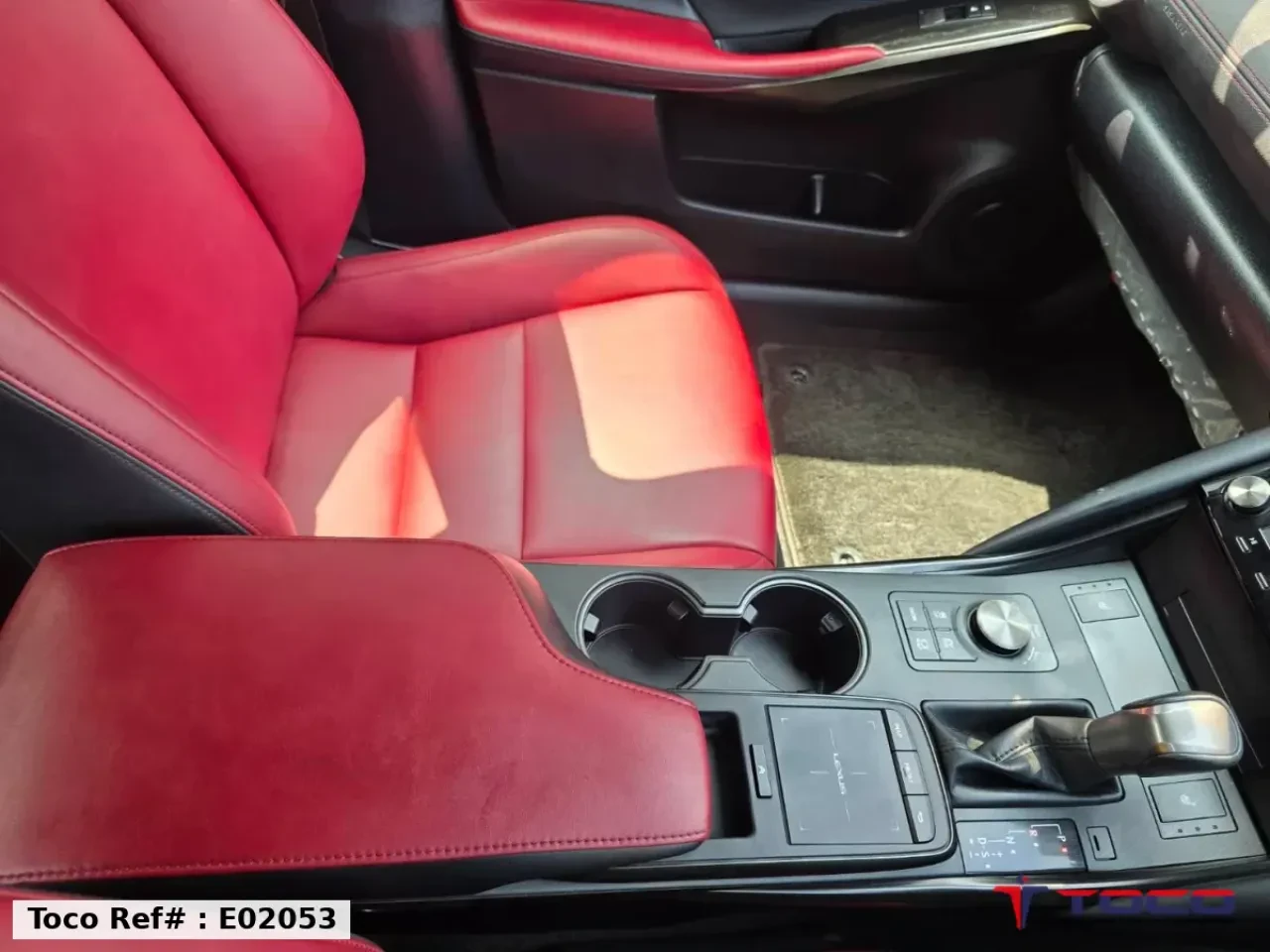 2022 LEXUS IS — photo 19