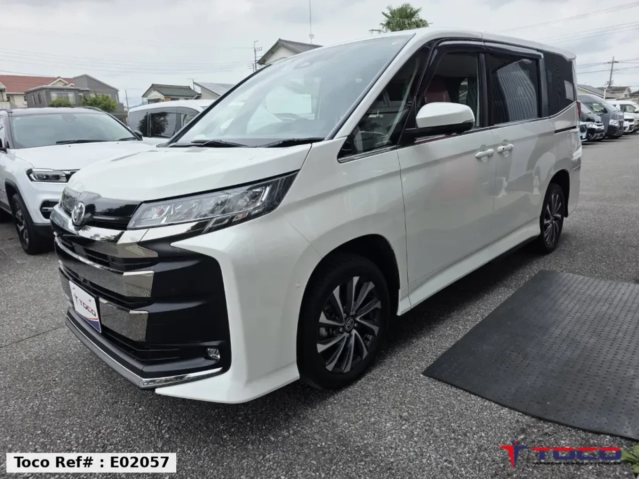 2025 TOYOTA NOAH — photo 2