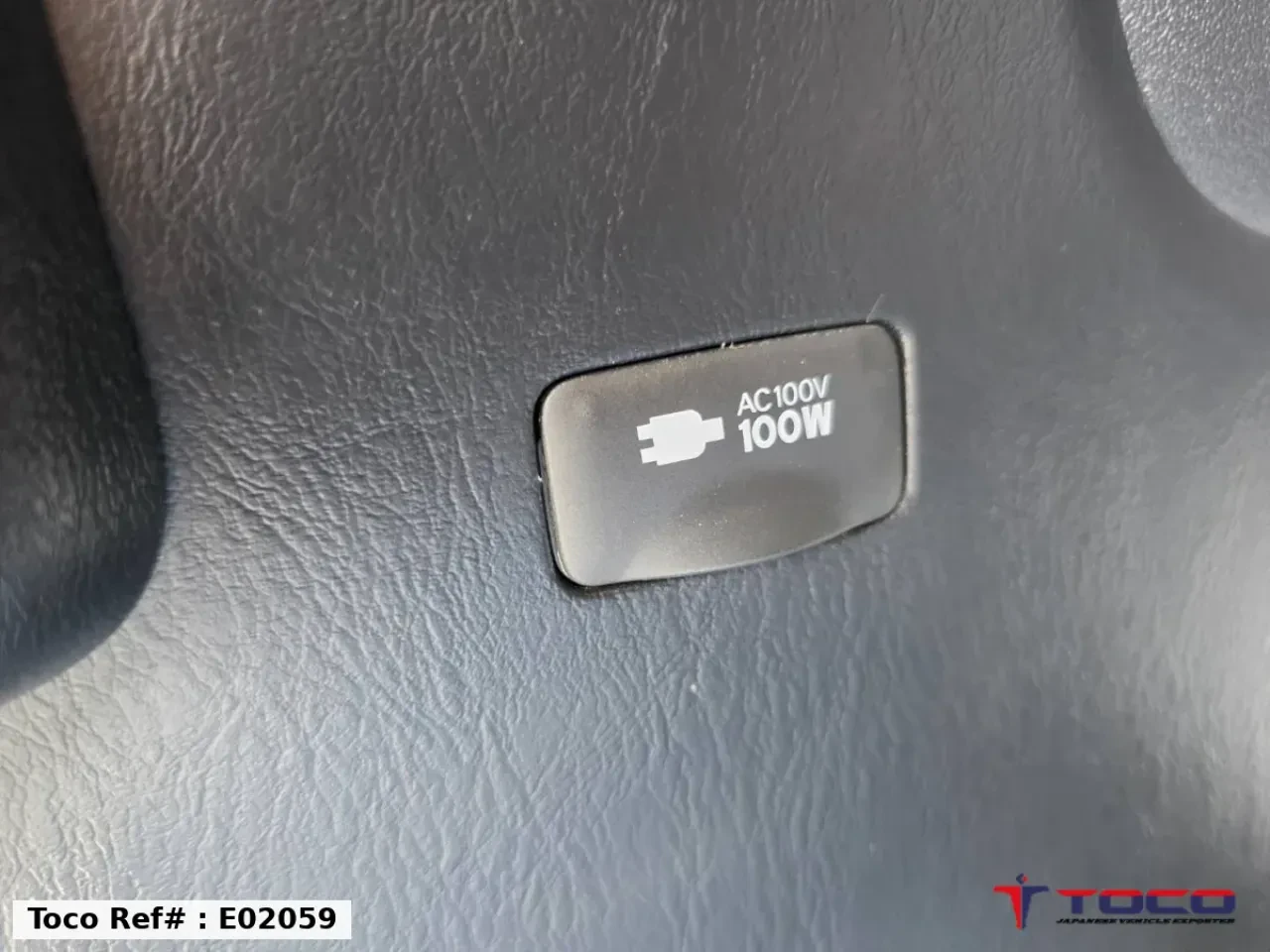 2022 TOYOTA HIACE COMMUTER — photo 29