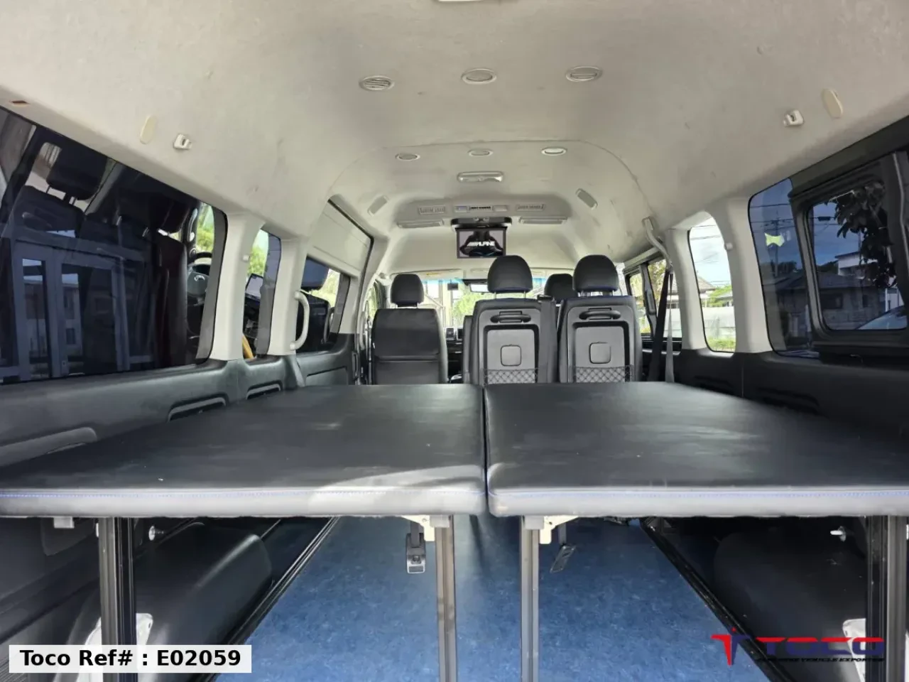 2022 TOYOTA HIACE COMMUTER — photo 16