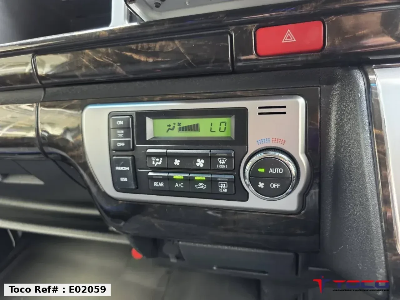 2022 TOYOTA HIACE COMMUTER — photo 21