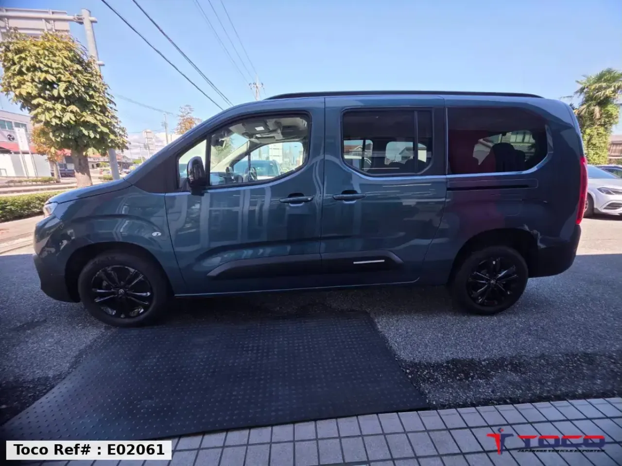 2025  CITROEN Berlingo Long — photo 8